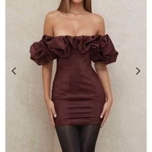 House of CB Selena dress… Size Xl but runs like Large